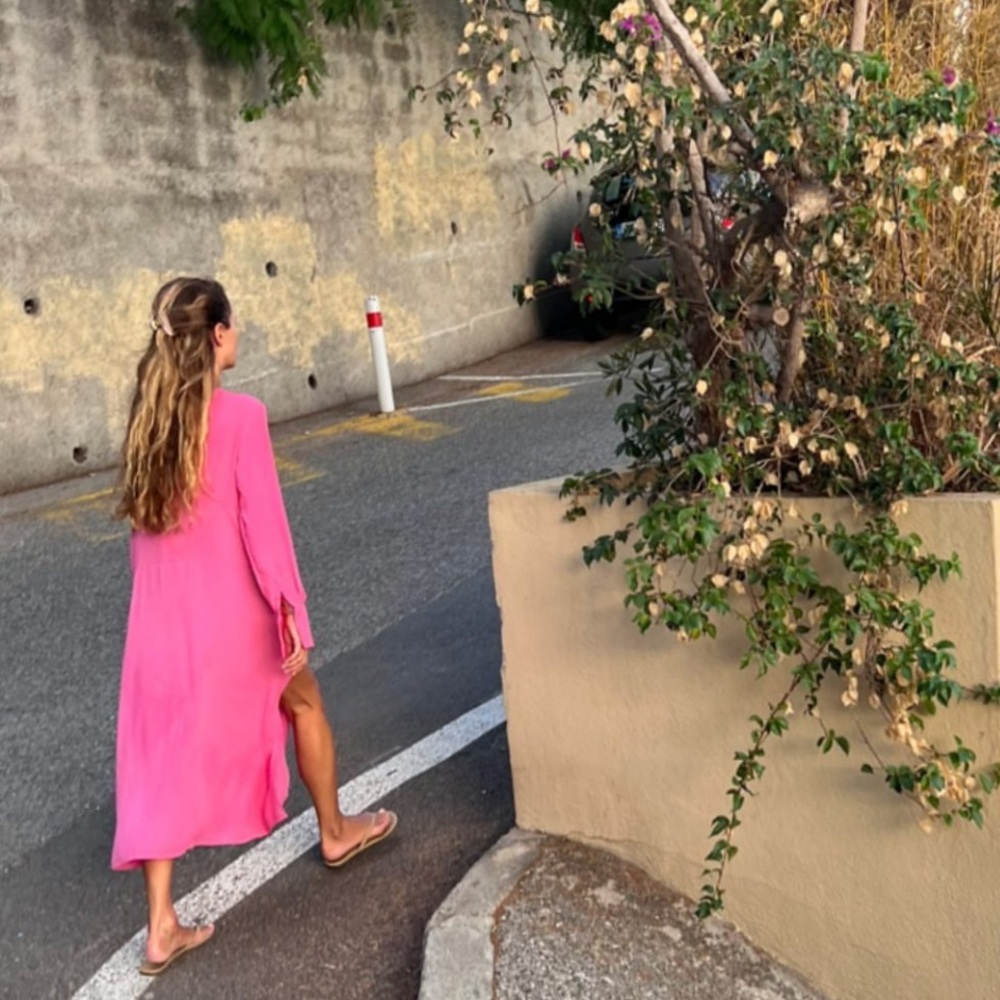 H&M Pink Dress with Slit in Rose Chiffon - Picture 3 of 3